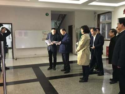 陜西省委常委、統戰部長姜鋒蒞臨陜西郝其軍制藥調研指導工作